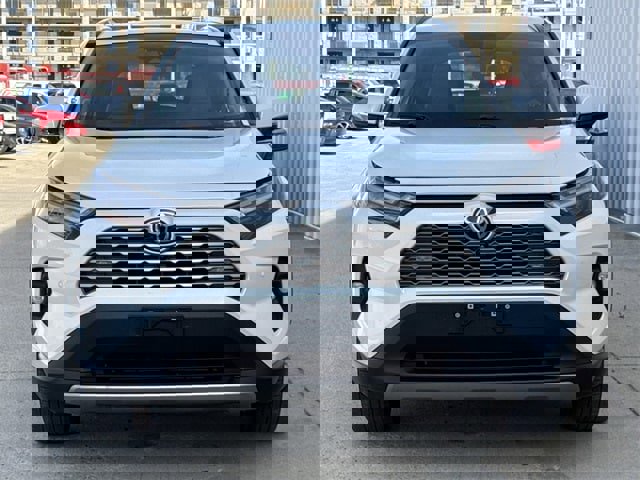 Used 2023 Toyota RAV4 Limited image 8