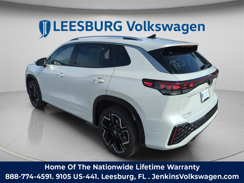 Used 2026 Volkswagen Tiguan SEL R-Line image 9