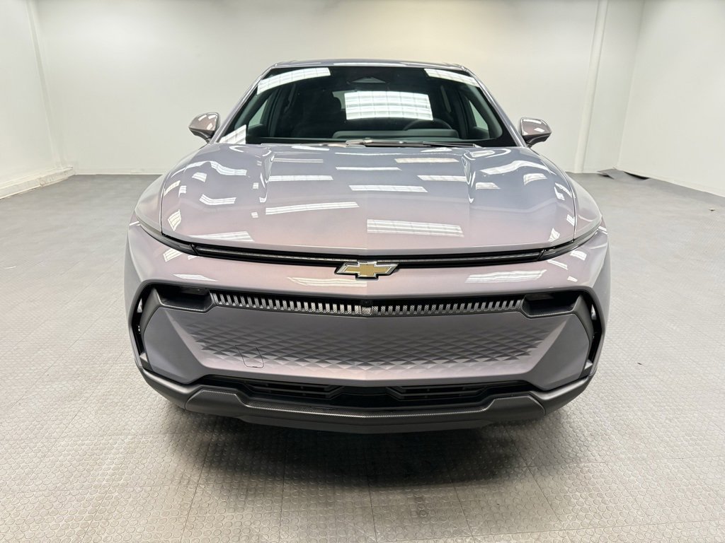 New 2026 Chevrolet Equinox EV LT image 9