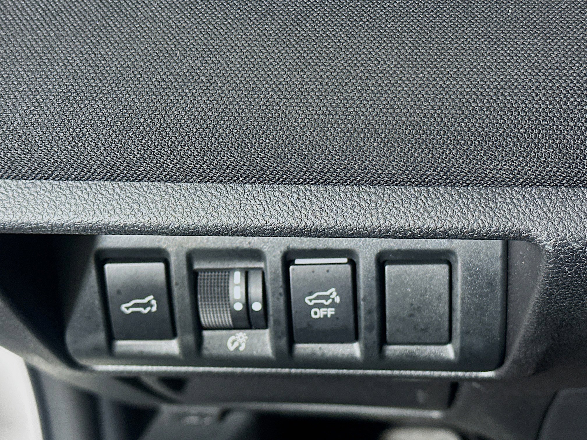 Used 2025 Subaru Outback Premium image 16