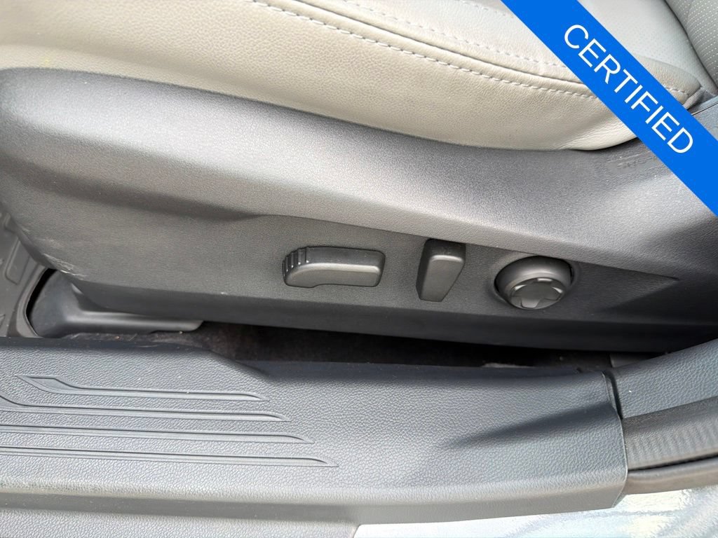 Certified 2025 Subaru Legacy Limited AWD/4WD image 12