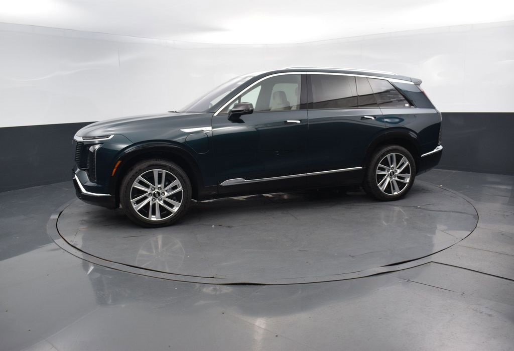 New 2026 Cadillac Vistiq Luxury w/ LPO, Floor Liner Package image 2