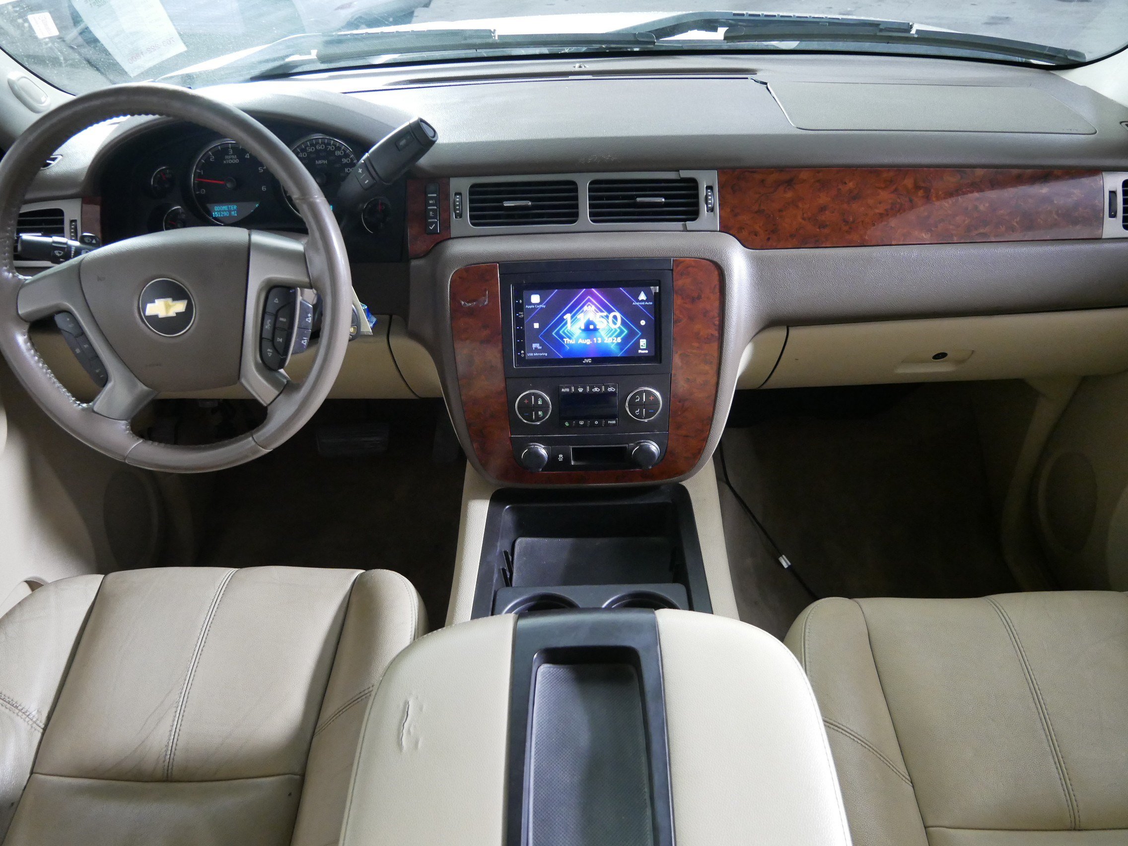 Used 2013 Chevrolet Silverado 1500 LTZ w/ LTZ White Diamond Edition AWD/4WD image 10