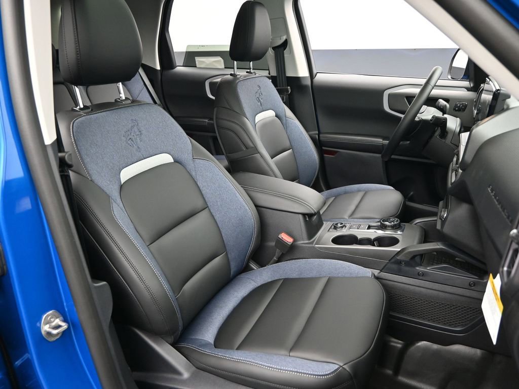 New 2025 Ford Bronco Sport Outer Banks w/ Sasquatch Outer Banks Package image 36