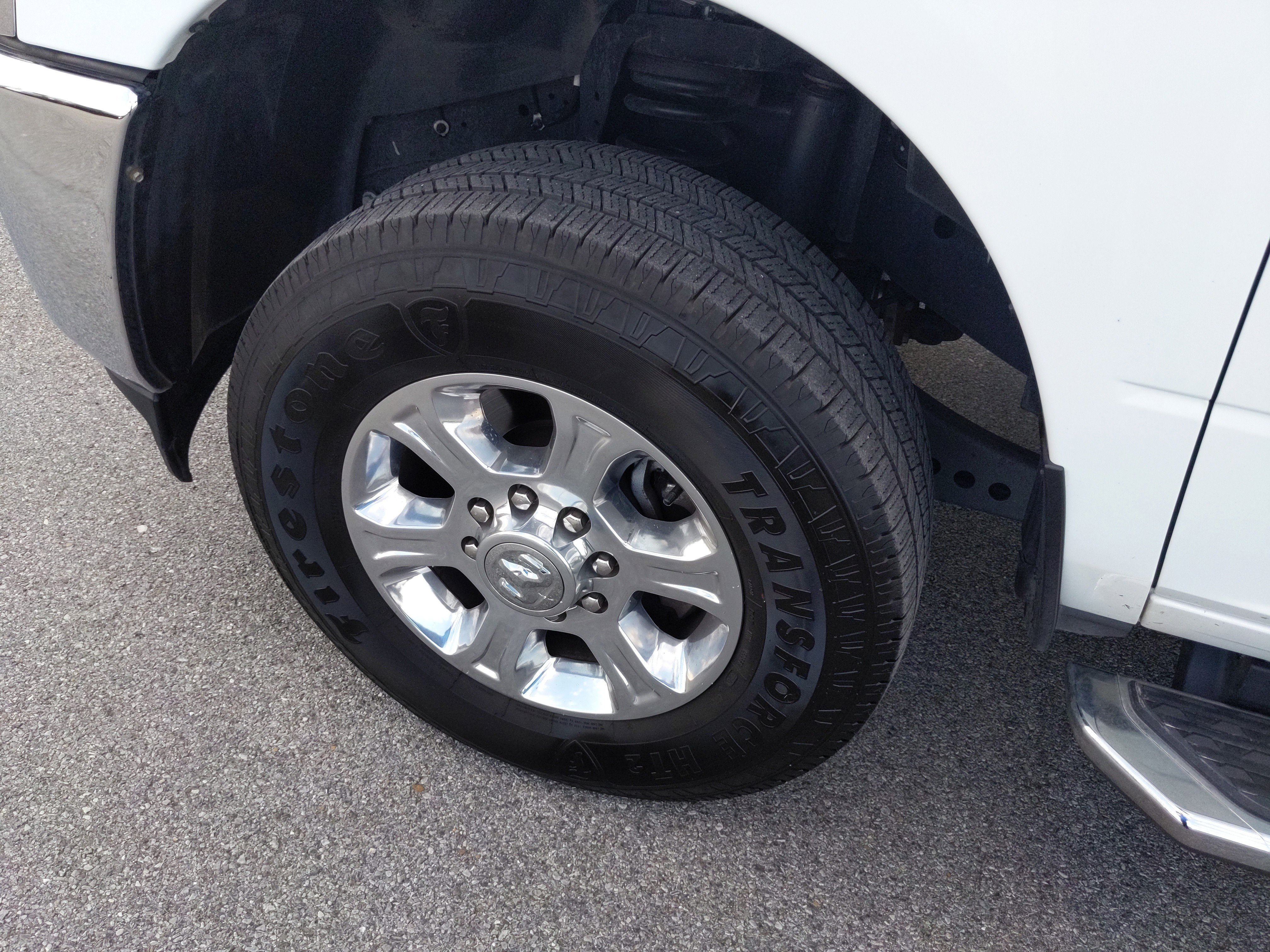 Used 2024 RAM 2500 Big Horn image 10