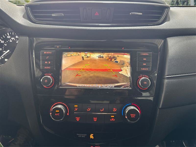 Used 2019 Nissan Rogue S AWD/4WD image 25