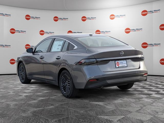 New 2026 Nissan Sentra SV w/ SV Convenience Package FWD image 7