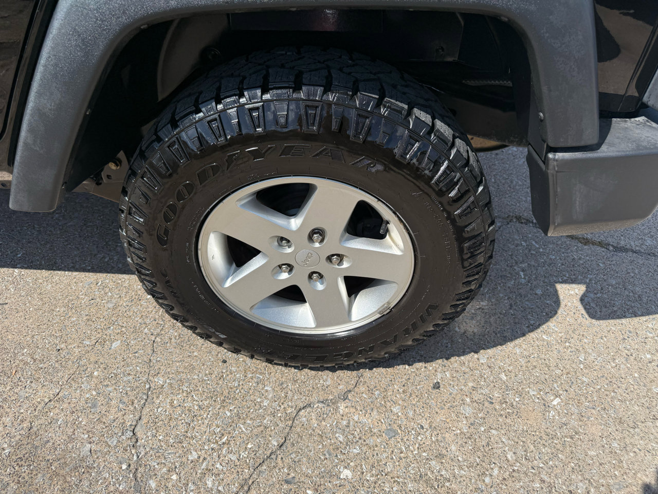 Used 2017 Jeep Wrangler Unlimited Sport w/ Quick Order Package 24S image 16