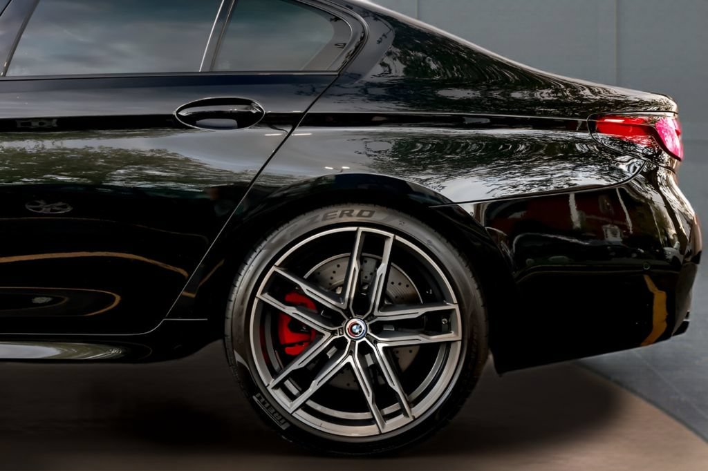 Used 2022 BMW M5 w/ Competition Package AWD/4WD image 7