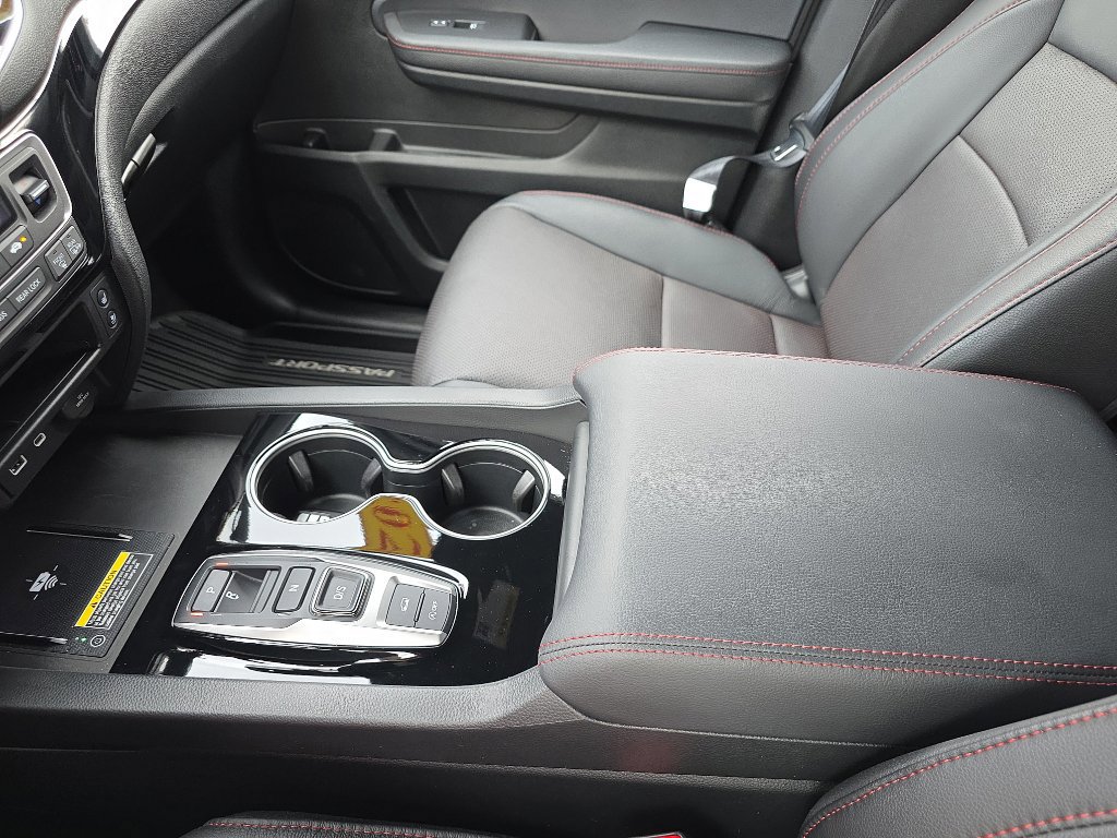 Used 2024 Honda Passport Black Edition image 34