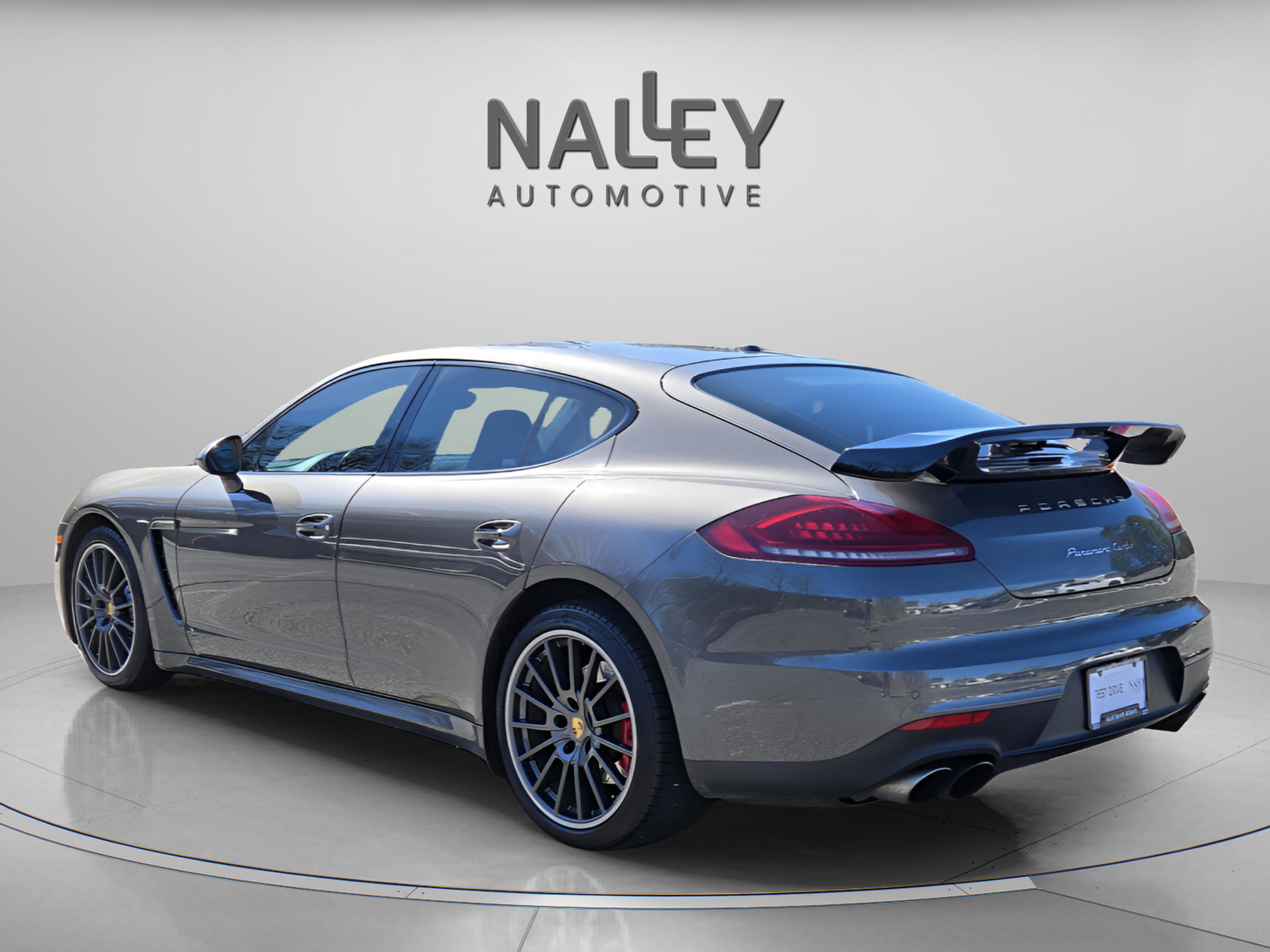 Used 2015 Porsche Panamera Turbo S image 4