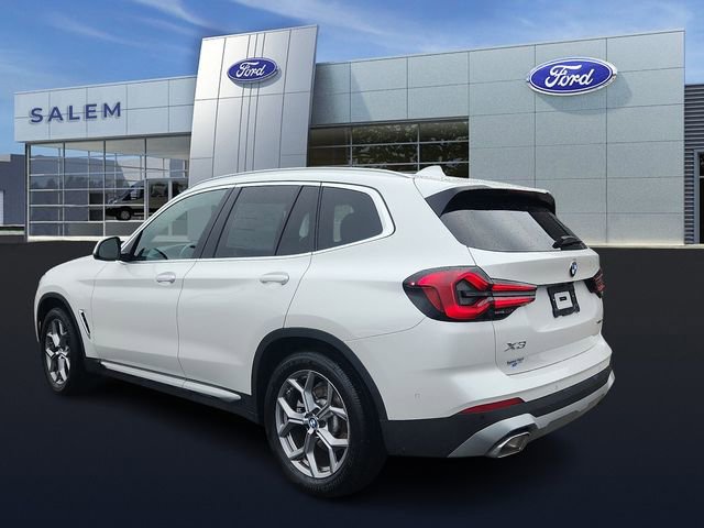 Used 2024 BMW X3 xDrive30i w/ Premium Package image 4