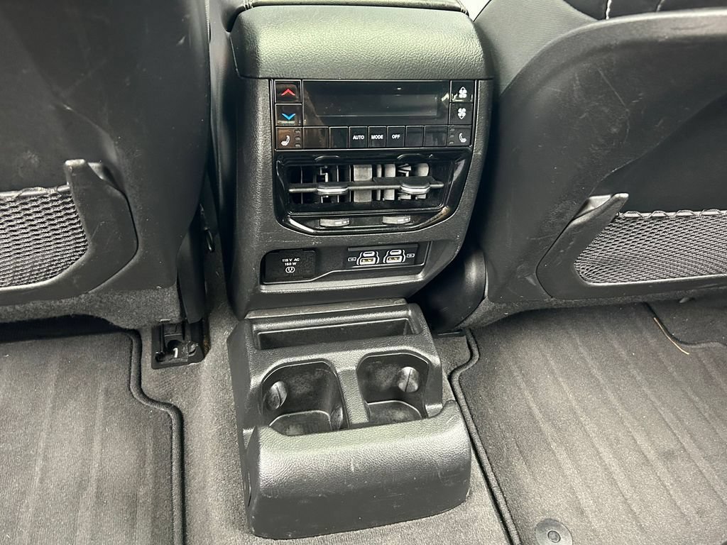 Used 2021 Jeep Grand Cherokee L Limited RWD image 38