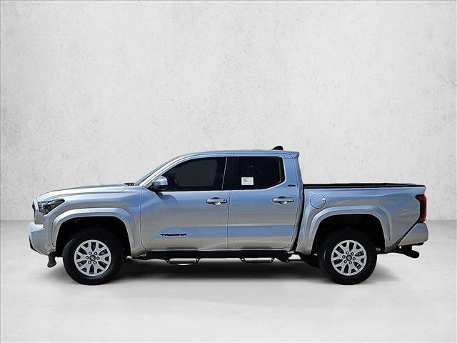Used 2025 Toyota Tacoma SR5 AWD/4WD image 9