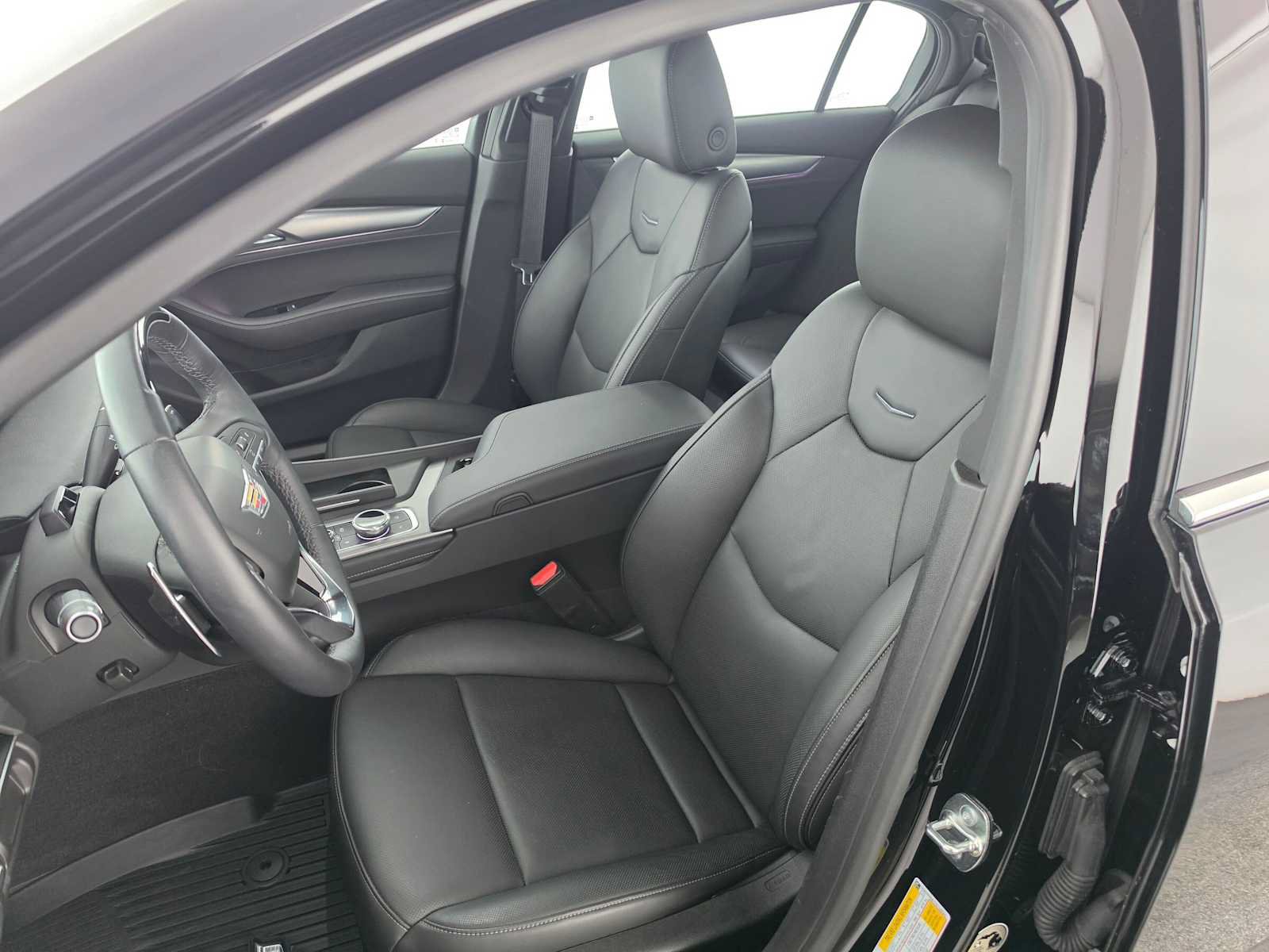 Used 2026 Cadillac CT5 Premium Luxury RWD image 21
