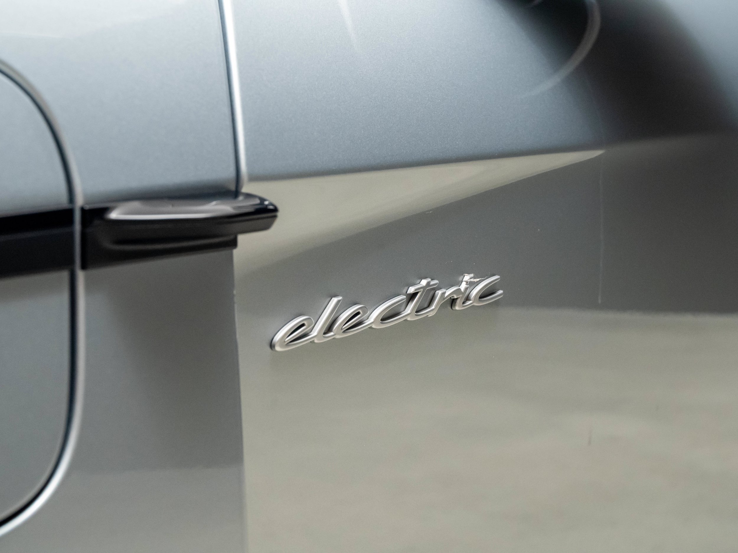 New 2026 Porsche Taycan 4S AWD/4WD image 12
