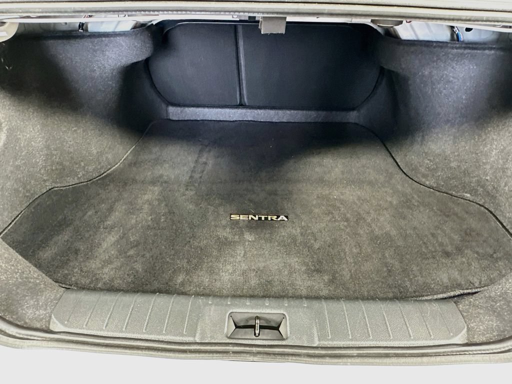Certified 2023 Nissan Sentra SV FWD image 31