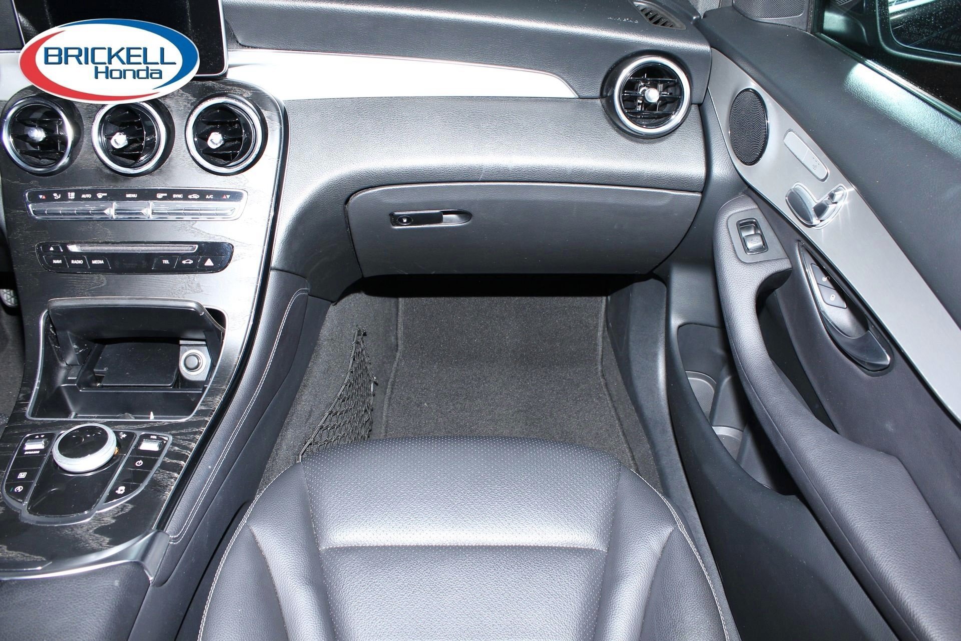 Used 2019 Mercedes-Benz GLC 300 image 19