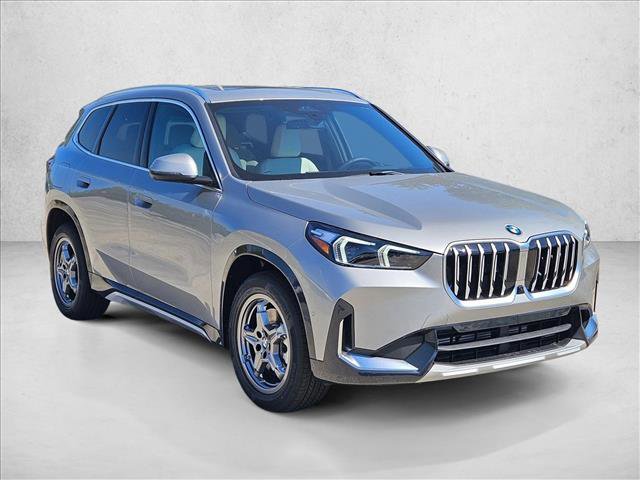 Used 2026 BMW X1 xDrive28i w/ Technology Package AWD/4WD image 3