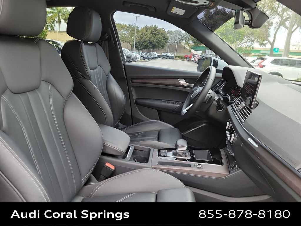 Used 2021 Audi Q5 2.0T Premium w/ Convenience Package image 22