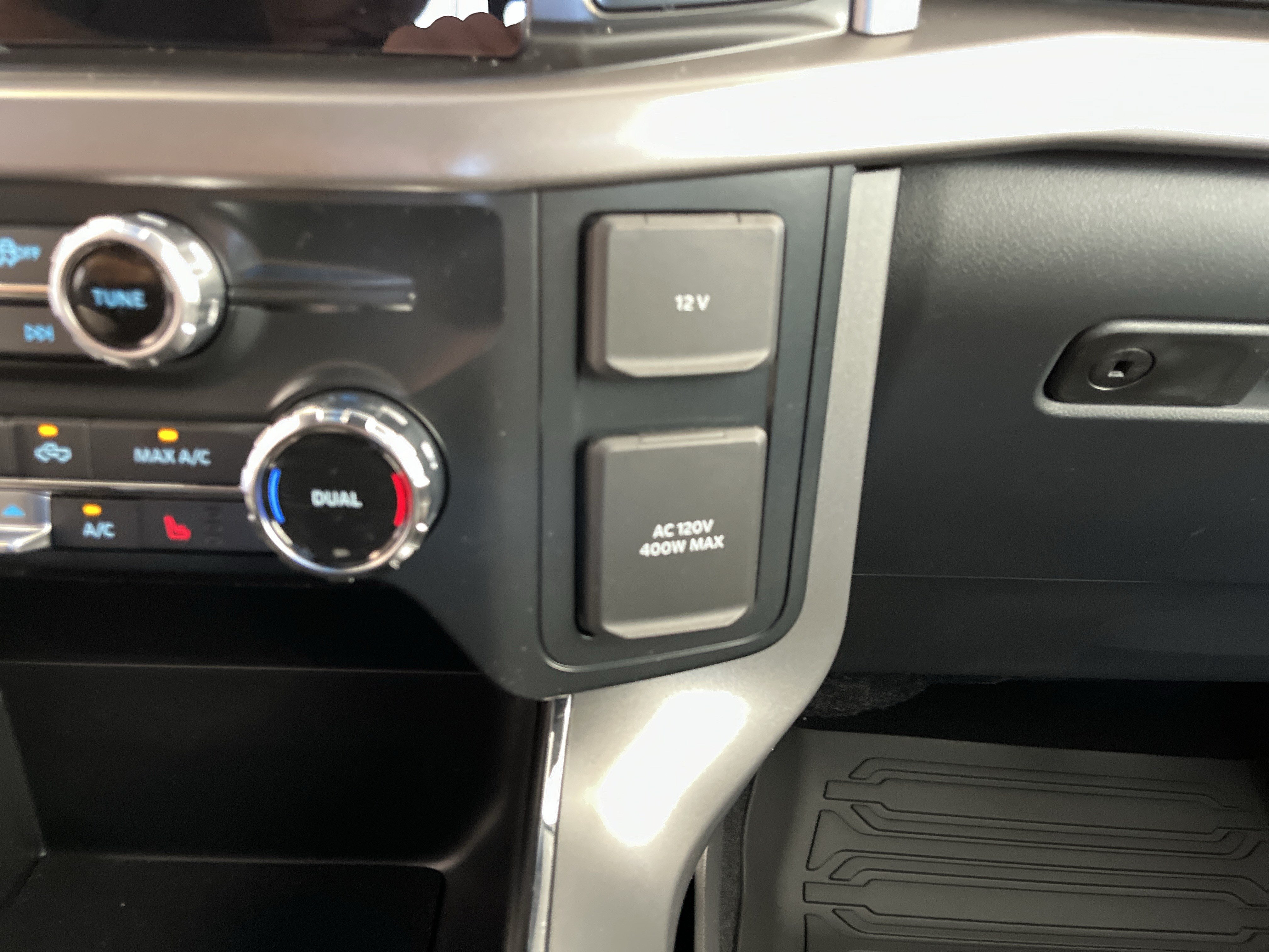 New 2026 Ford F150 XLT w/ Equipment Group 302A MID AWD/4WD image 22