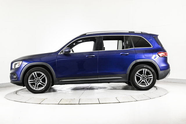 Used 2021 Mercedes-Benz GLB 250 4MATIC image 9