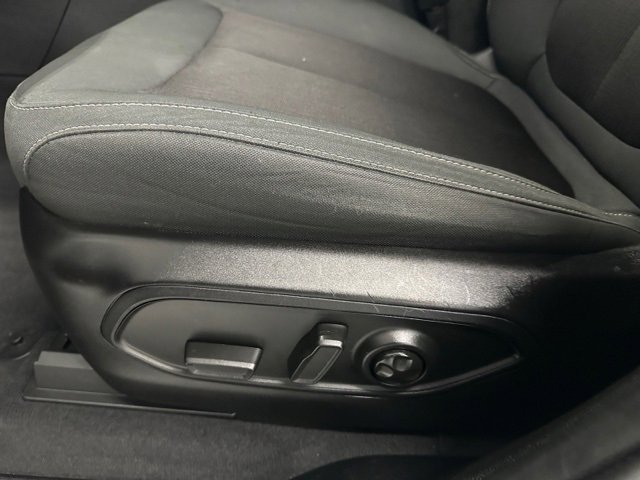 Used 2023 Jeep Grand Cherokee L Laredo w/ Luxury Tech Group I image 21