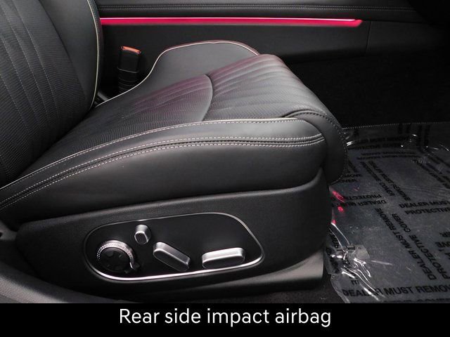 Used 2024 Genesis G90 3.5T image 32