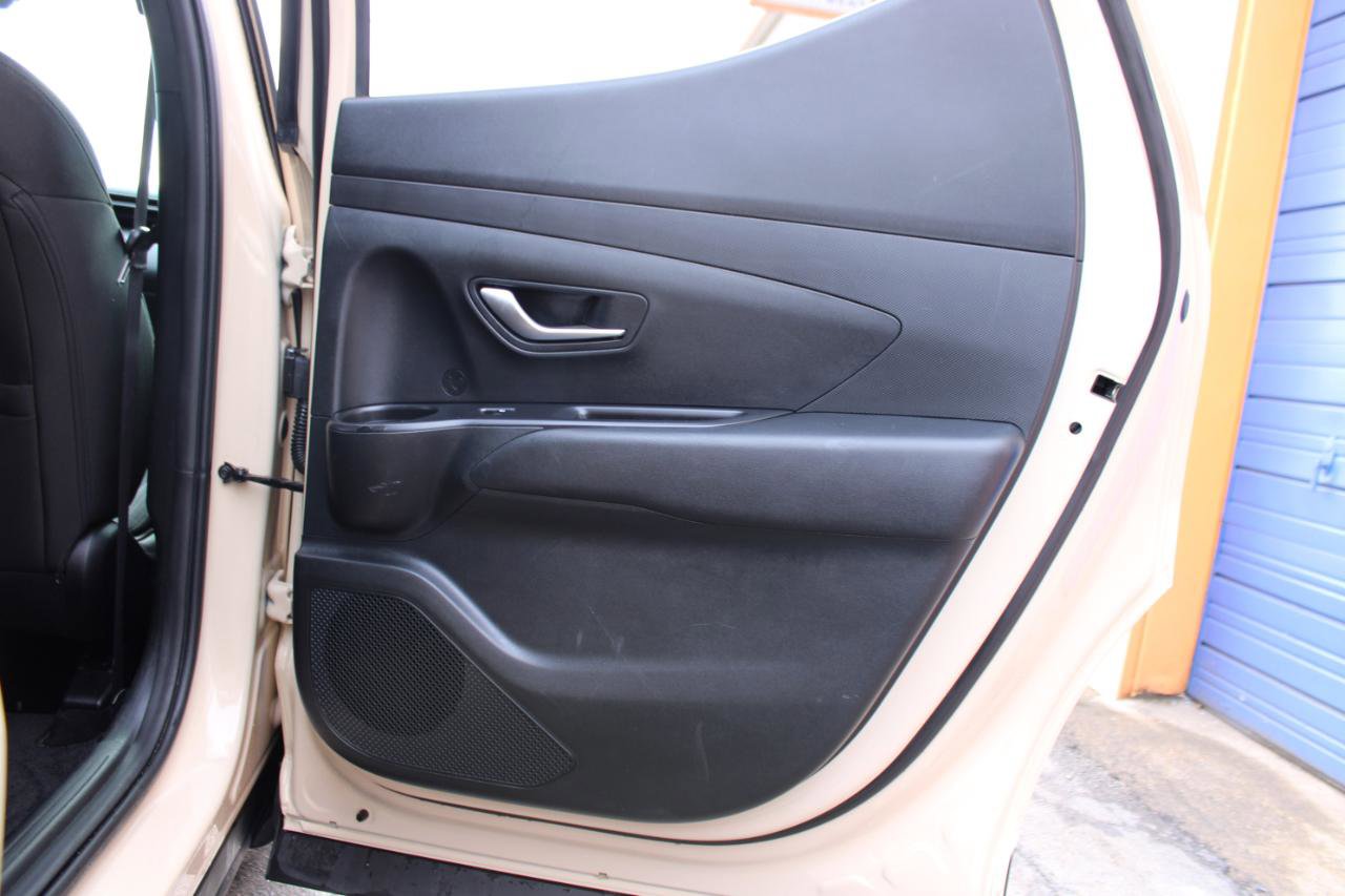 Used 2022 Hyundai Santa Cruz SEL Premium w/ Cargo Package image 39