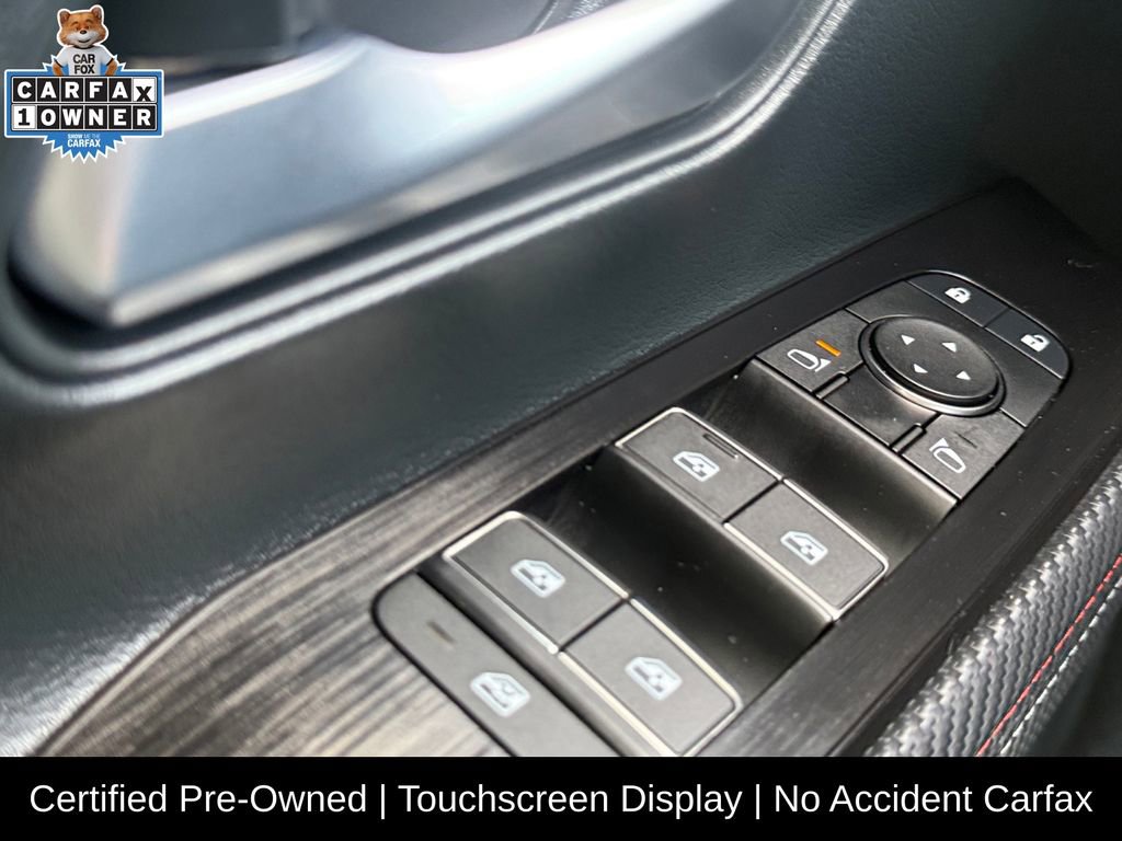 Certified 2025 Nissan Kicks SR image 28