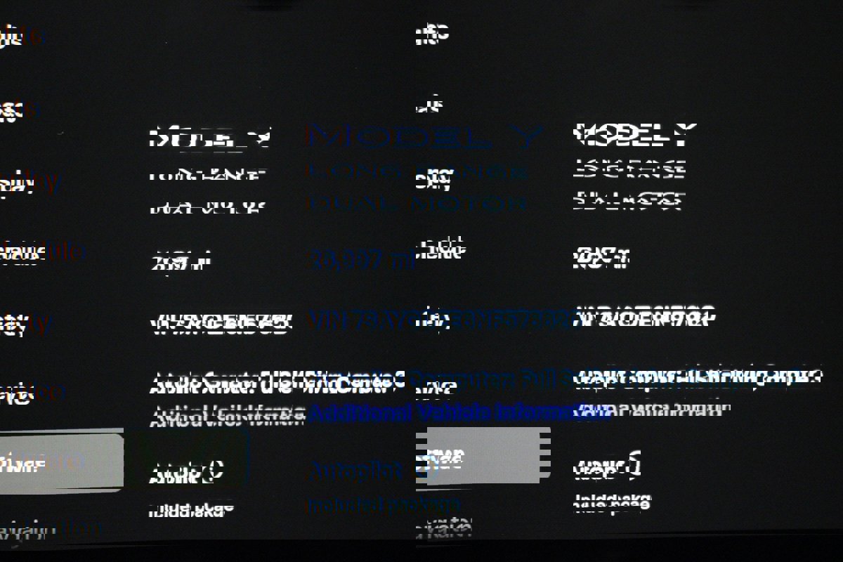 Used 2022 Tesla Model Y Long Range image 23