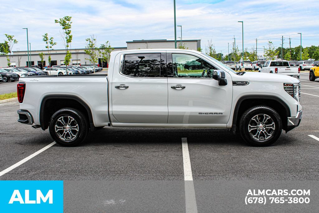 Used 2026 GMC Sierra 1500 SLT AWD/4WD image 8