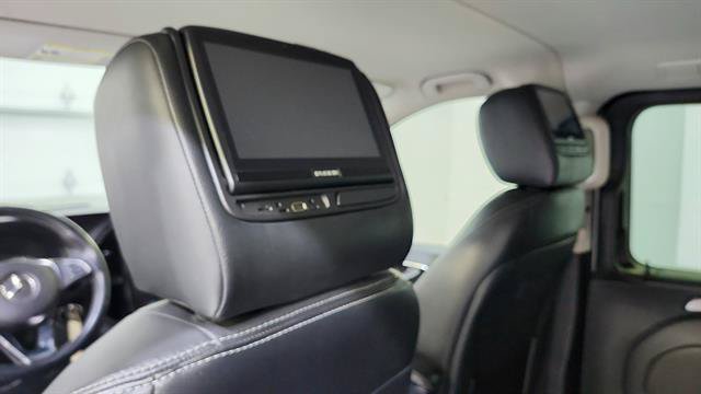 Used 2016 Mercedes-Benz Metris Passenger image 18