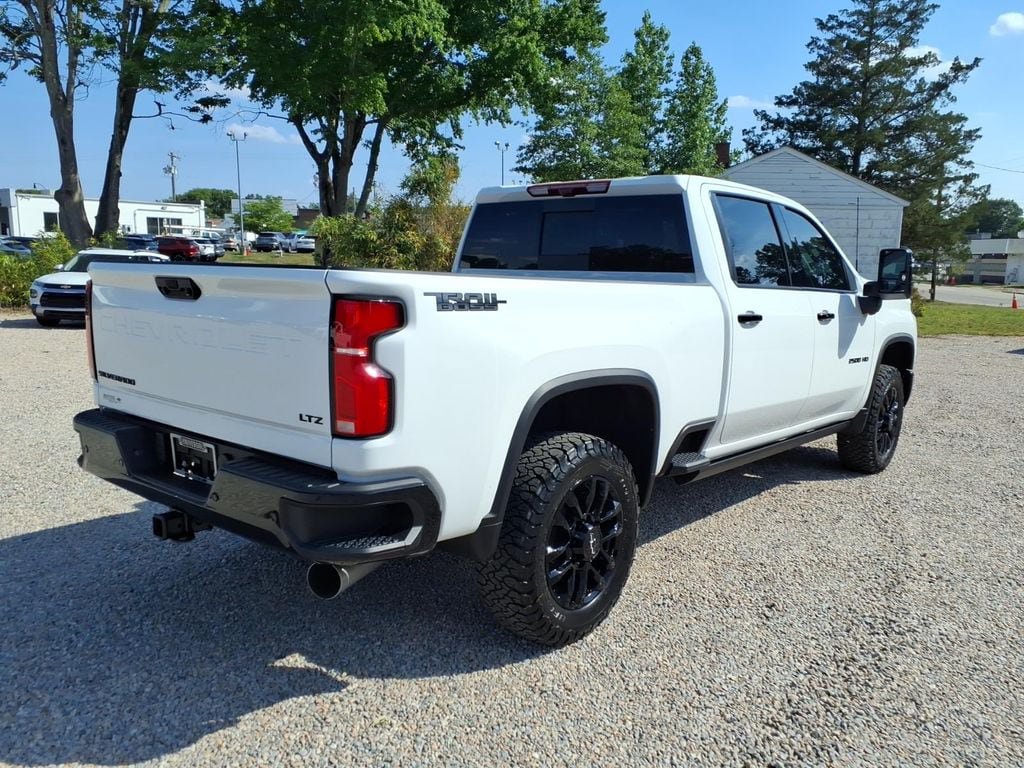 New 2026 Chevrolet Silverado 2500 LTZ w/ LTZ Plus Package AWD/4WD image 7