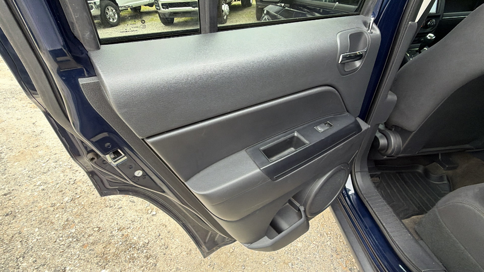 Used 2016 Jeep Patriot Sport w/ Power Value Group FWD image 22