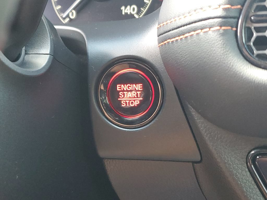 Used 2025 Honda HR-V Sport image 31