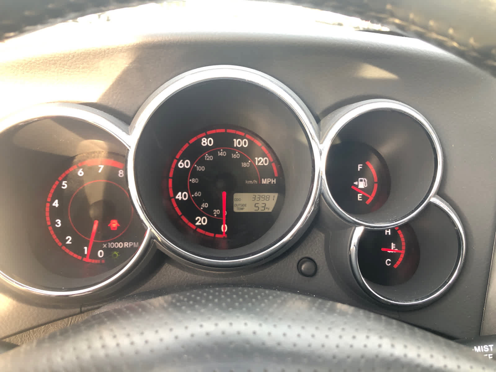 Used 2004 Toyota Matrix XR w/ Extra Value Pkg 1 AWD/4WD image 9