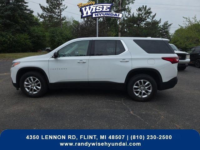 Used 2019 Chevrolet Traverse LS AWD/4WD image 4