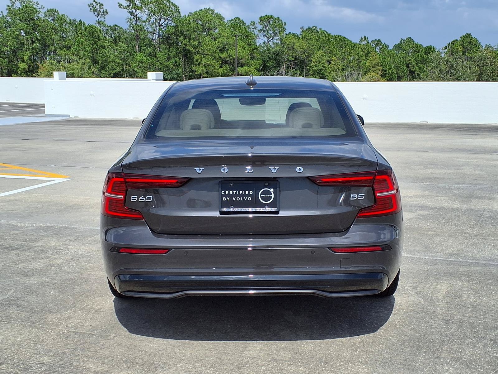 Certified 2023 Volvo S60 B5 Plus FWD image 6