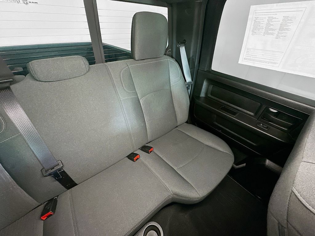 Used 2024 RAM 3500 Tradesman w/ Chrome Appearance Group image 14