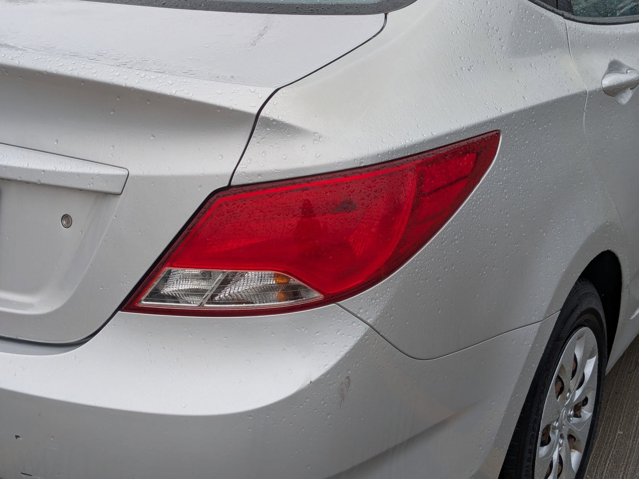 Used 2016 Hyundai Accent SE FWD image 11