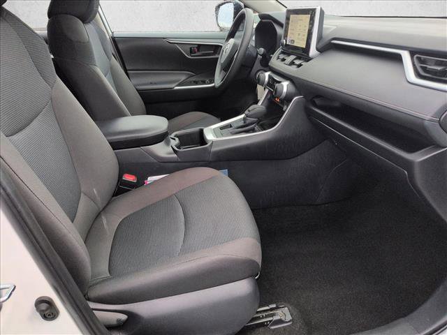 Used 2025 Toyota RAV4 LE image 20