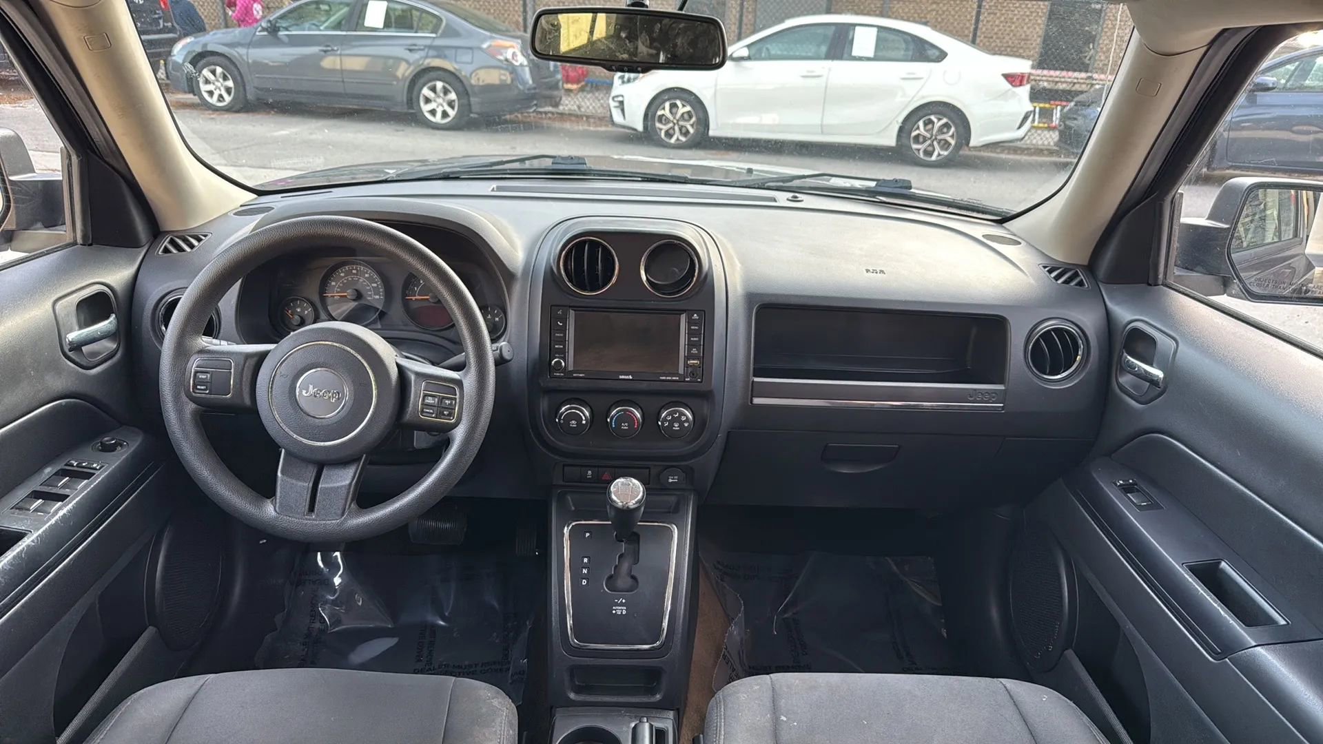 Used 2016 Jeep Patriot Sport w/ Power Value Group image 23