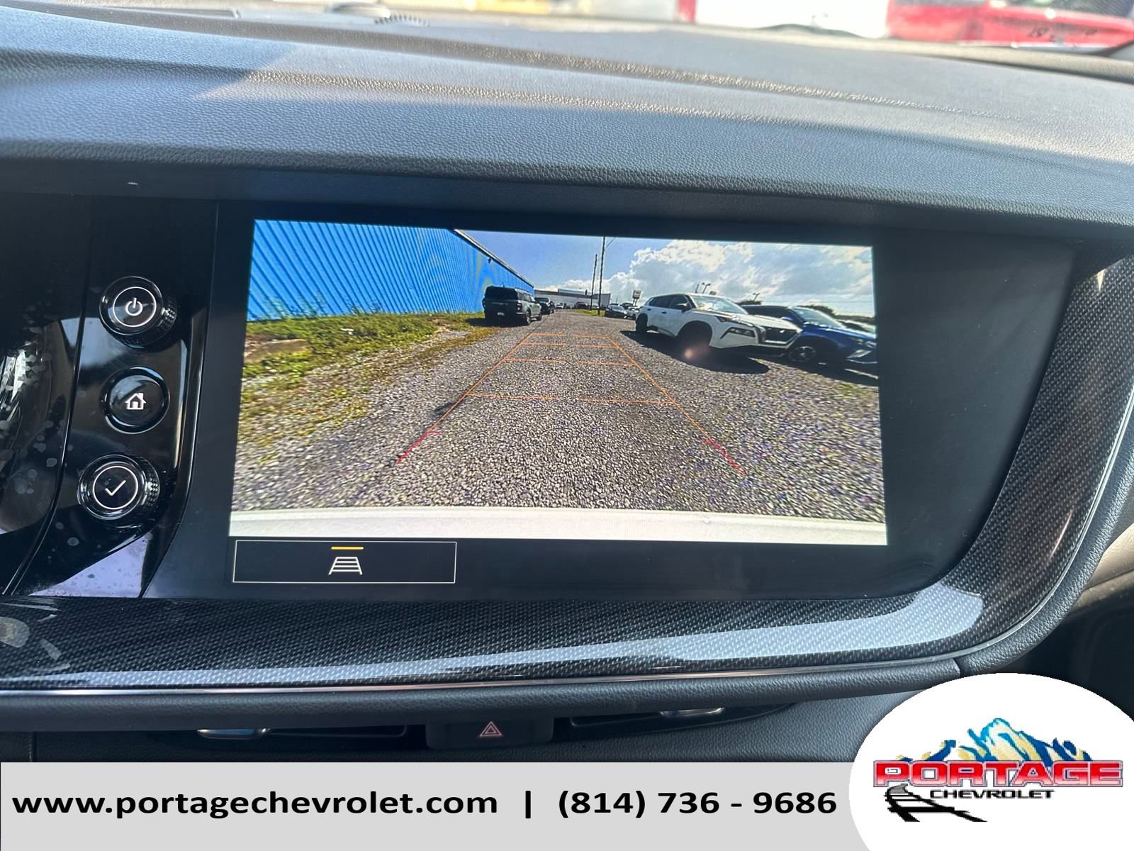 Used 2022 Buick Envision Preferred image 22