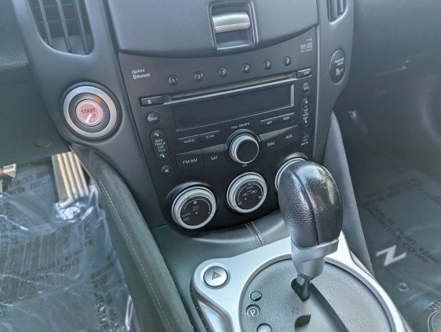 Used 2010 Nissan 370Z Touring image 14