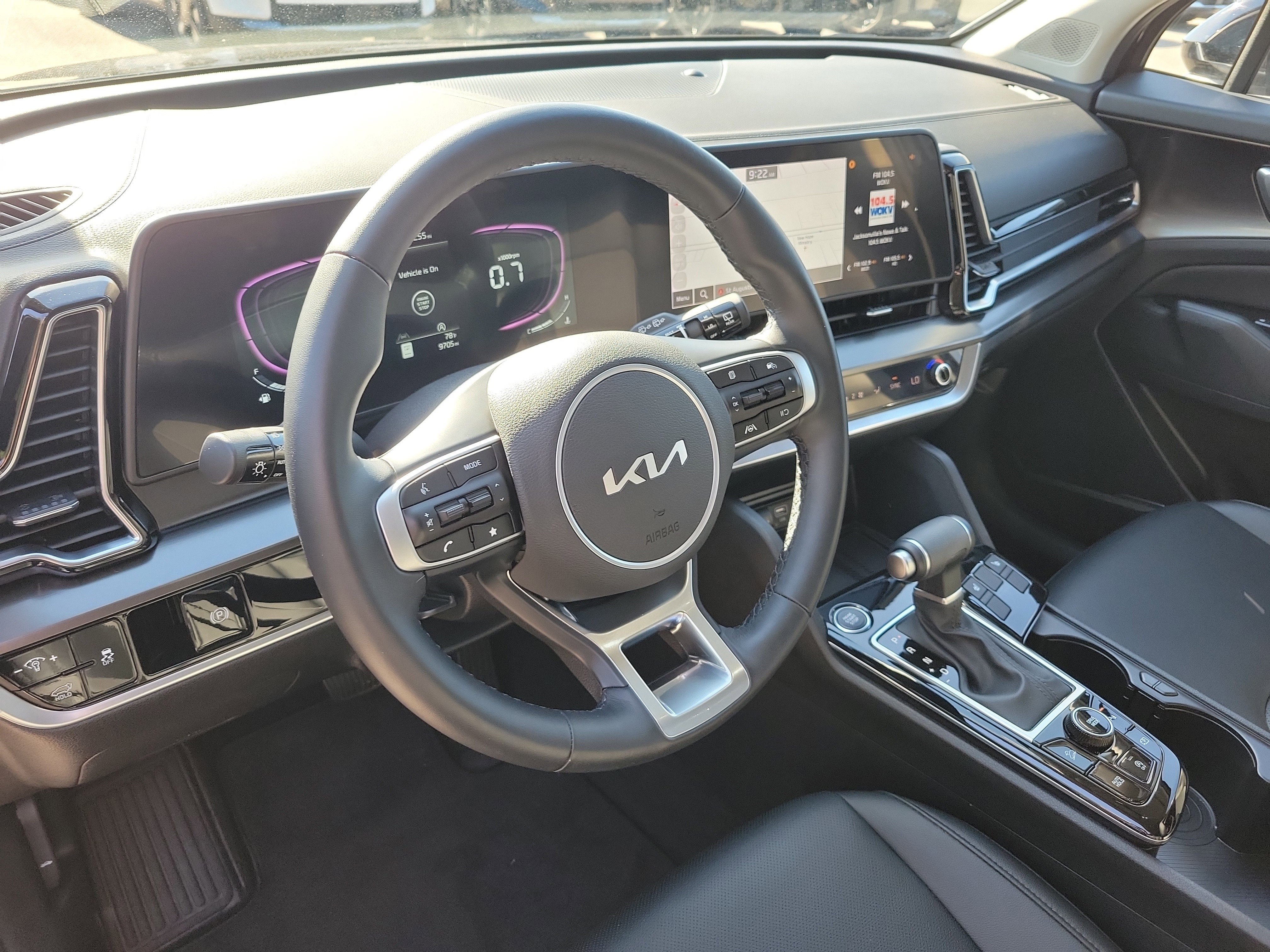 Certified 2025 Kia Sportage EX w/ Premium Package FWD image 25