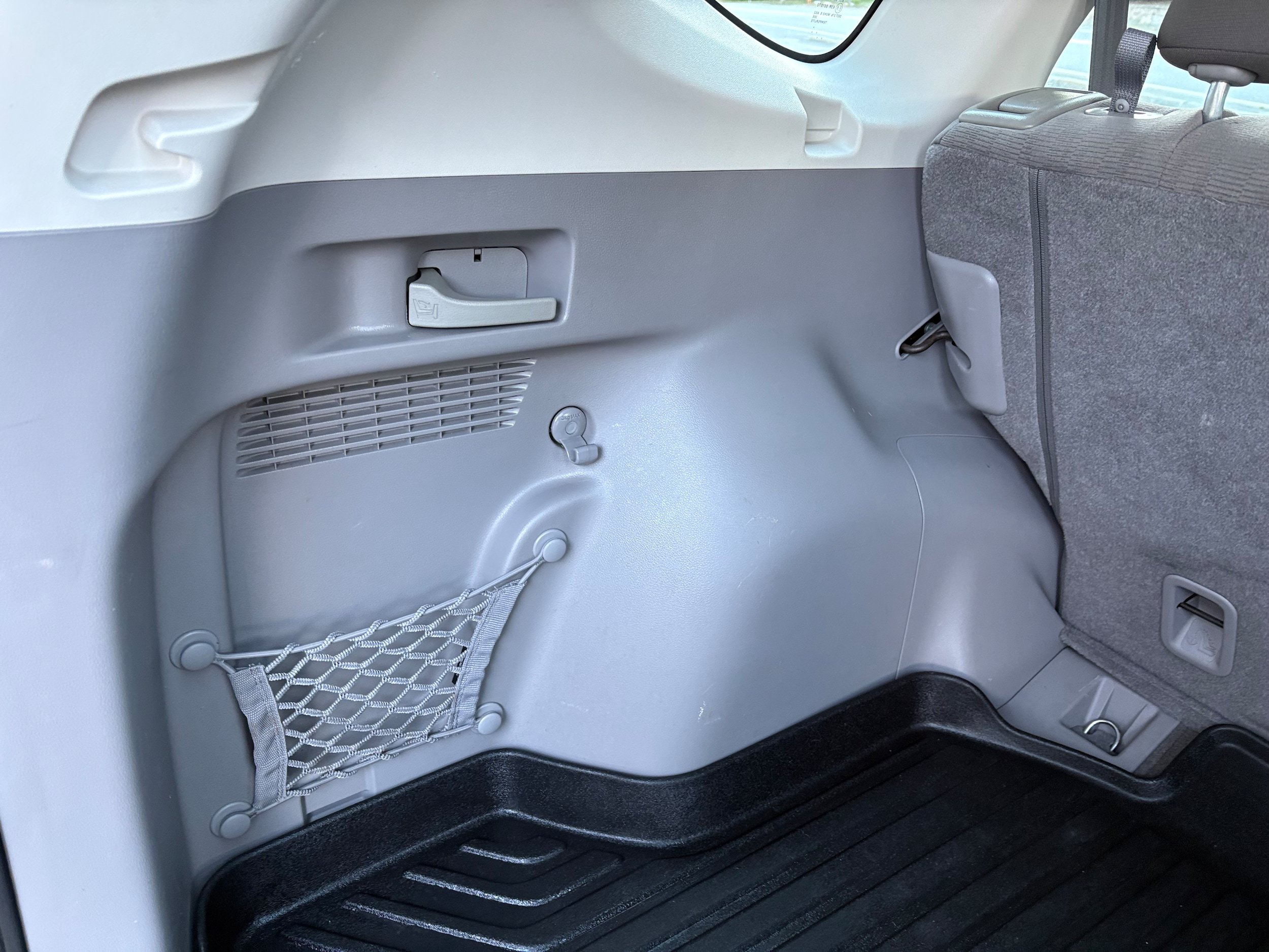 Used 2014 Honda CR-V LX image 18