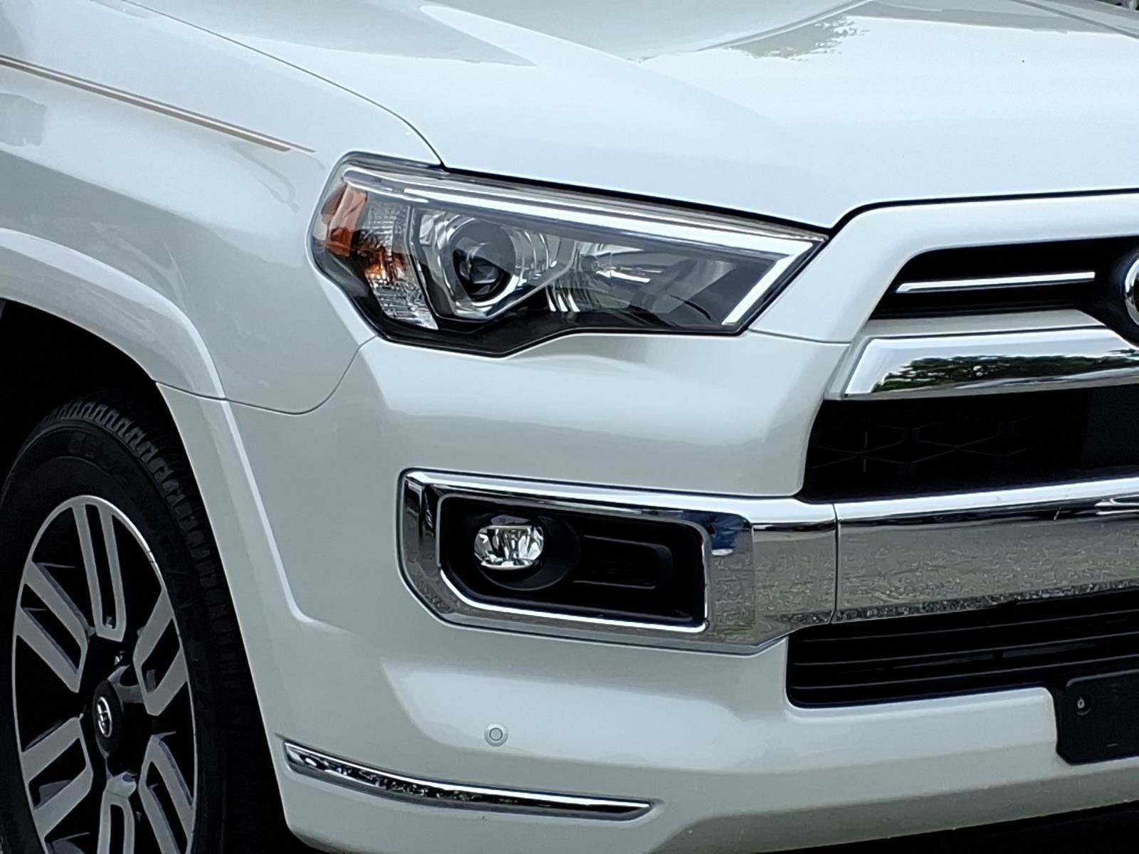 Used 2024 Toyota 4Runner Limited AWD/4WD image 4