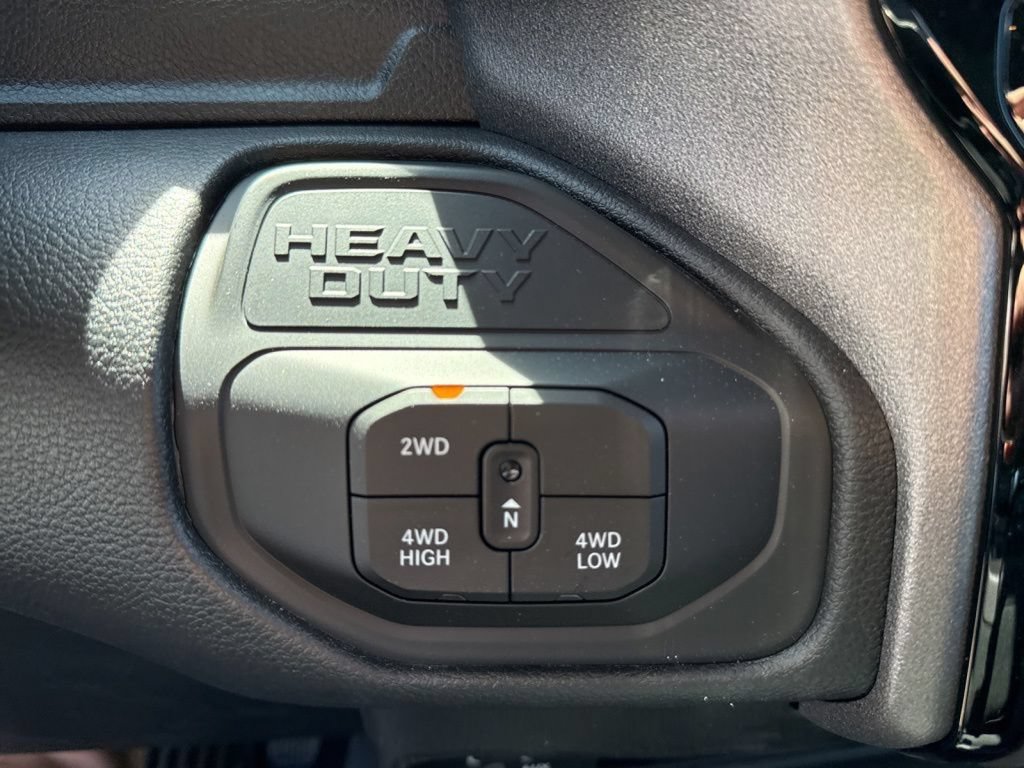 New 2026 RAM 2500 Tradesman AWD/4WD image 17