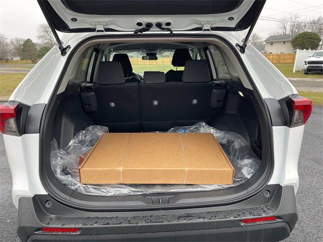 New 2025 Toyota RAV4 LE image 17